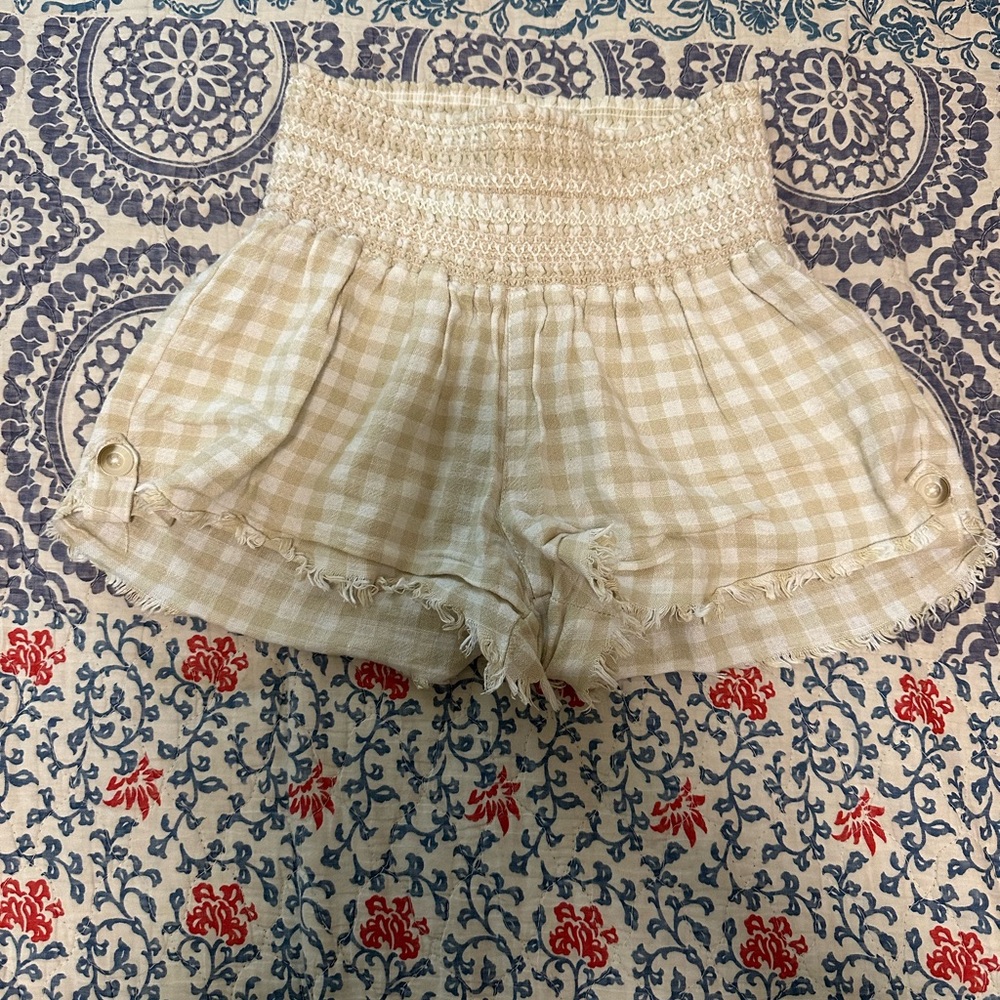 Rewash Cream High Waist Shorts with Ruffle Hem